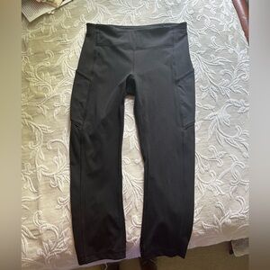 Black Cropped Lululemon Leggings